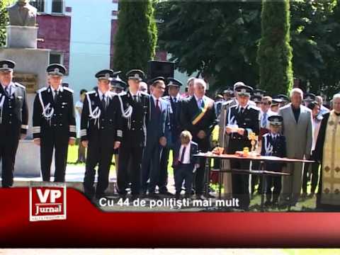 Cu 44 de poliţişti mai mult