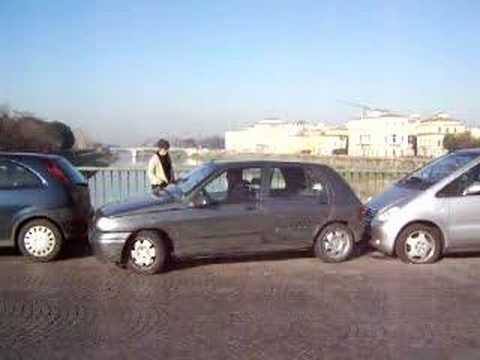 Parking in Firenze