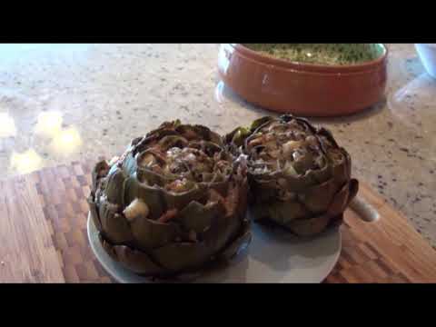 Qaqocc (Stuffed Artichokes) | Mill-Kċina Maltija | Lehen Malti