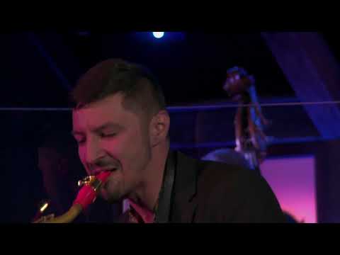 Mike Boone Quartet- Butch Warren