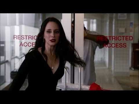 Revenge 4x01 Victoria Escapes Clip/Scene HD