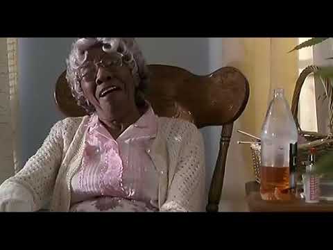 Colegas del barrio - Cenicero , pequeño perro negro