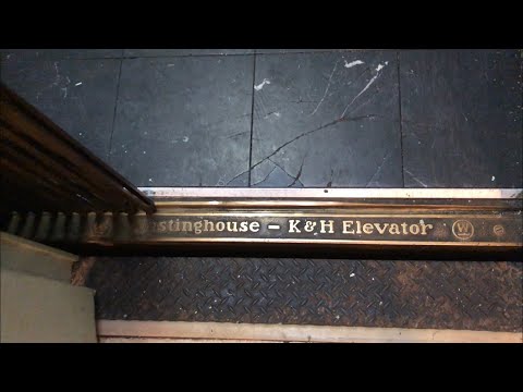 K&H Traction Elevator @ Park Wellington Apartments - Chicago, IL.