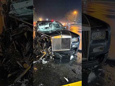 Shocking Crash: Rolls Royce Phantom in a Stunning Night Accident!