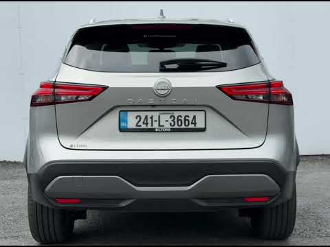 Nissan Qashqai SV 1.3 Petrol Mild Hybrid Manual - Image 2