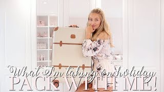 PACK WITH ME! WHAT I&#39;M TAKING ON HOLIDAY ~ Freddy My Love