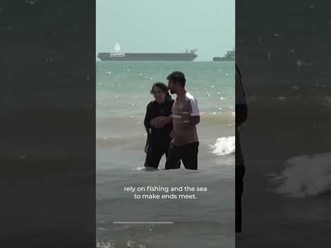 How Iran's southern coast is bearing the brunt of US attacks | AJ#shorts