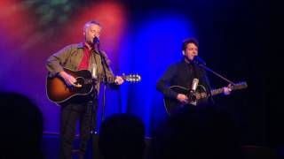 Billy Bragg and Joe Henry- The L&N Dont Stop Here Anymore (Jean Ritchie cover)