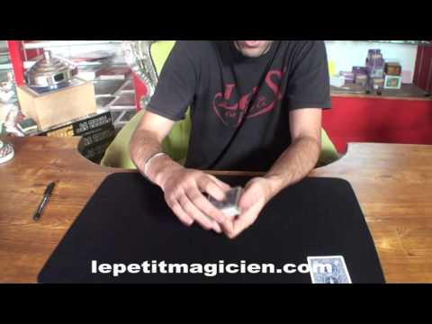 Voir la vidéo de Sandwich carte signée