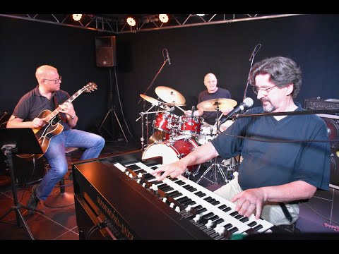 Martin Michel Trio   HAMMOND-JAZZ.   A Gogo