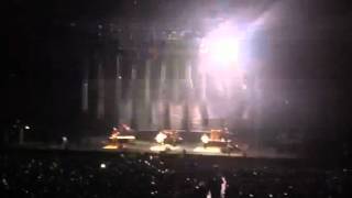 Un beso - Duelo 2012