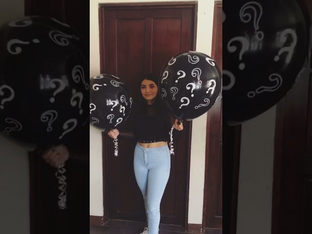 Vídeo relacionado con Soireeparty Globo de confeti de revelación de género, 2 globos de látex negro de 36 pulgadas con confeti rosa y azul, lazos para niñas y niños, ideas para fiesta de baby shower