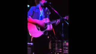 Plug In Stereo - What Goes Around