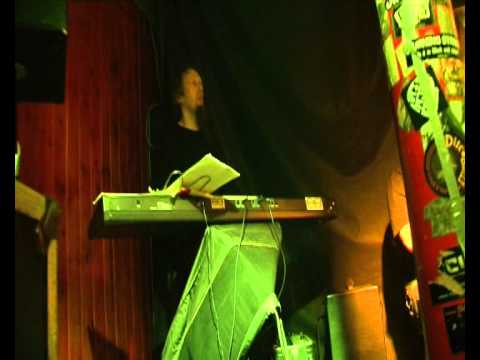 Bouchací Šrouby - Papiňák s benzínem