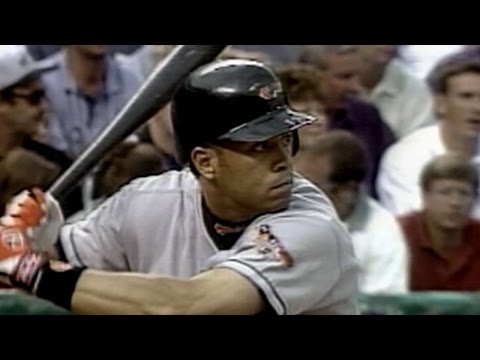 1998 All-Star Game: AL defeats NL, 13-8