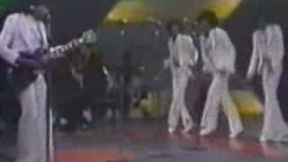 Jackson 5  - I am love (Live, Mexico 1975). Marlon singing lead vocals  on I Am Love Part 1