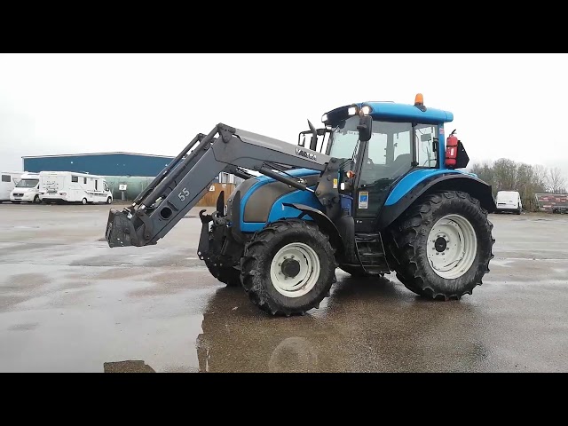 621373 Tractor Valtra C90 with front loader, bucket, grip & harrow (5277h) - 2006
