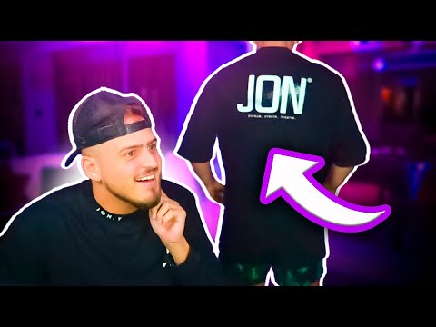 JONVLOGS MOSTRA EM LIVE SUA MARCA DE ROUPA