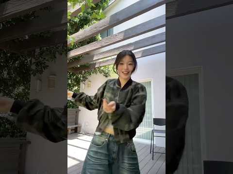 to the max  🖤 #KATSEYE