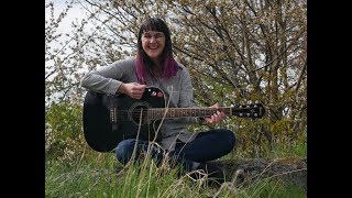 Sakurazaka cover and Piano improv by Jonathan :) 18.04.05