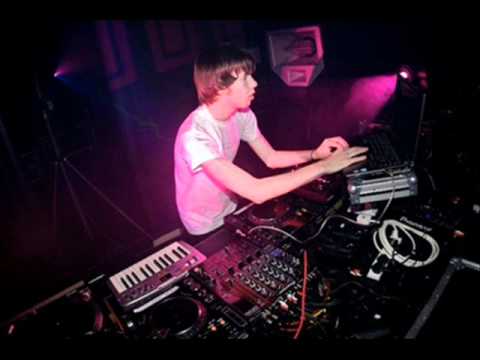 Louis La Roche - Triple J Exclusive Mix Up 16.10.10