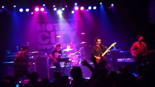 Motion City Soundtrack-Hello Helicopter Live at Irving Plaza 4x2x7 9/10/11