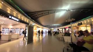 preview picture of video 'Suvarnabhumi Airport Bangkok, walk. From one end to the other! 2014 HD'