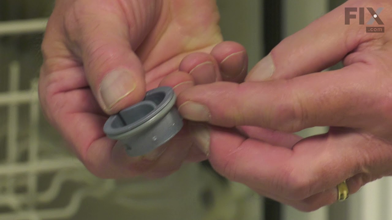 Replacing your Rinse Cap Assembly Replacing your Rinse Cap Assembly