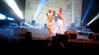 Die Antwoord -4- Barcelona - In your face (crap audio)