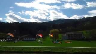 preview picture of video 'Paragleiten - Ground Handling (14.04.2013 - in Stubenberg am See)'
