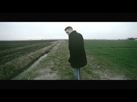 Phil Grandini (Riflessoband)- Finte verità (Official Video)