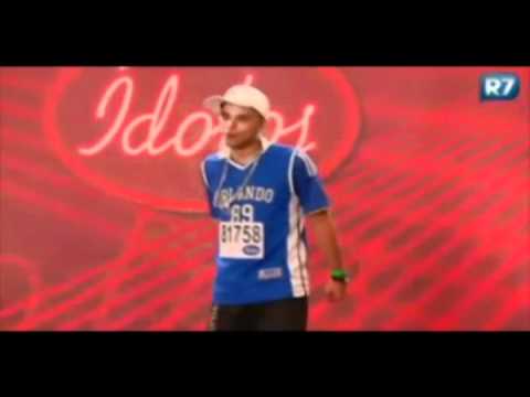 MC Duplex canta "Funk Do Alfabeto" no IDOLOS 2011