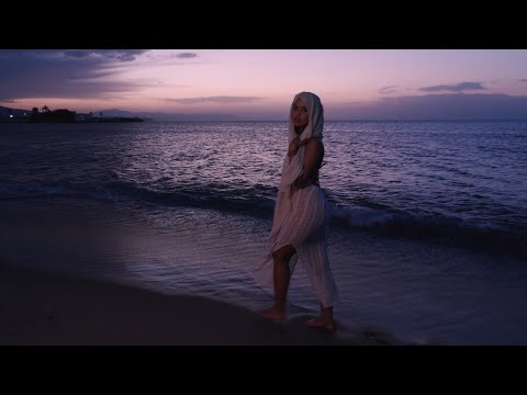 EN SUEÑOS - BUGARY, LES FNDZ (VIDEOCLIP OFICIAL)