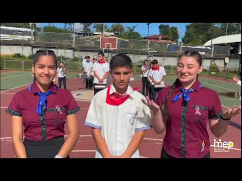 CTP Calle Calle Zamora vive festejos patrios con entusiasmo y vivacidad