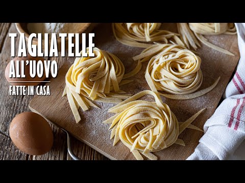 TAGLIATELLE - PASTA FRESCA ALL'UOVO fatta in casa | Marianna Pascarella