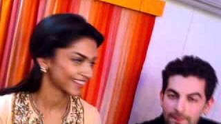 Neil Nitin Mukesh & Deepika Padukone Live at 01:17am PST