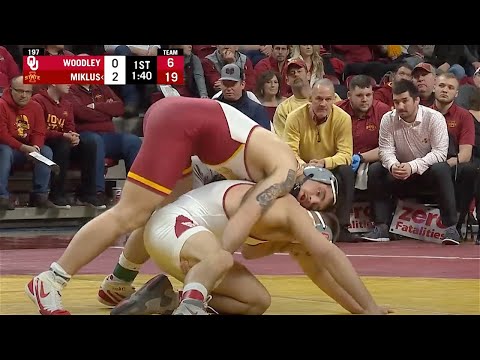 197lbs Willie Miklus (ISU) vs Jake Woodley (Oklahoma)