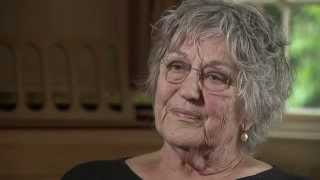 Germaine Greer: Transgender women are &#39;not women&#39; - BBC Newsnight