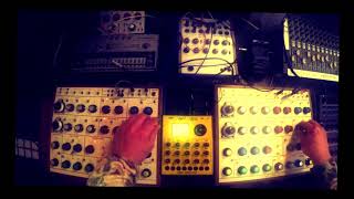 Video thumbnail for FSOL:DIGITANA SX-1 ( 6min LIVE jam )  2sx + Halia by FSOLdigital