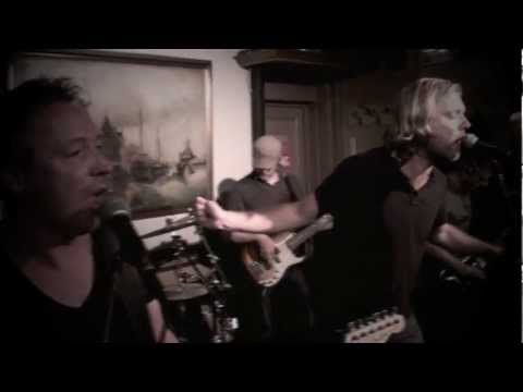 Pulser The Band : Steady Drinking