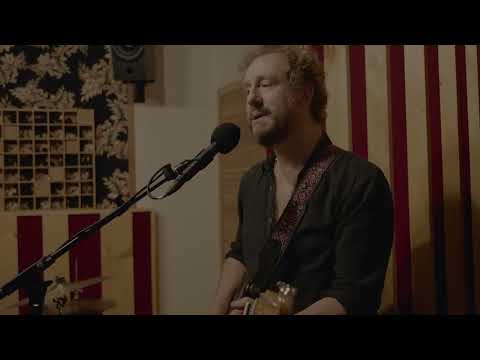 Phosphorescent