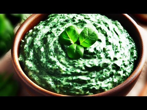 EASY Creamed Spinach Recipe (HOW to Make Creamed Spinach with Sour Cream)