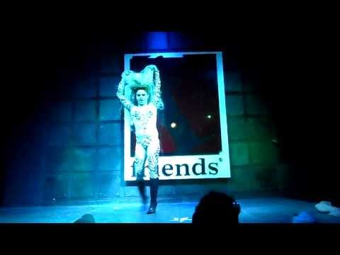 Thifayne La Close - Just Think about you Duelo das Divas Boate Friends