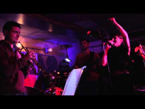 LIVE @ BEDROOM BAR - VALENTINA CX "In that dream"