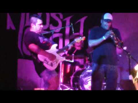 Vino Mariani - Los Notables en Midlan Rock!!!