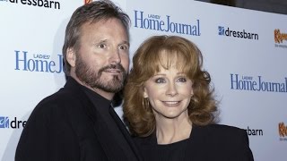 Reba McEntire Says She Didn&#39;t Want to Divorce Narvel Blackstock &#39;in Any Shape, Form, or Fashion&#39;