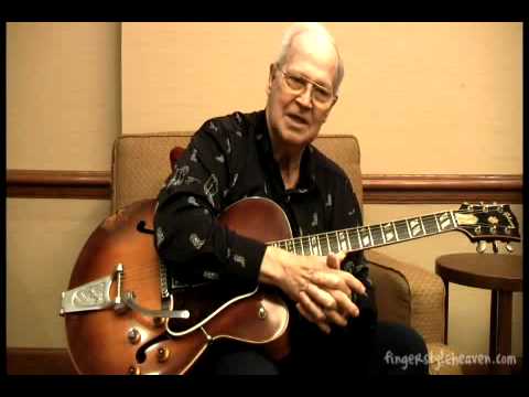 Bob Saxton Interview at CAAS 2009 - 2. Hanging Out With Merle Travis