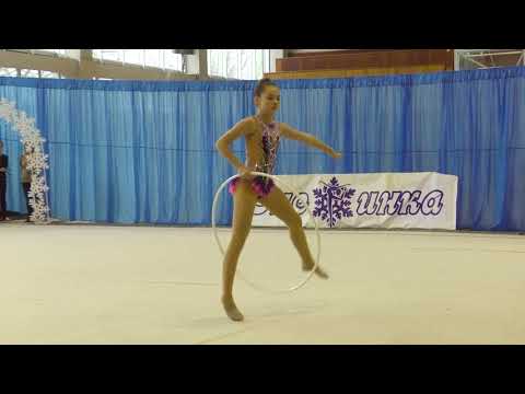 Китаева Анна Мария 2004 обруч