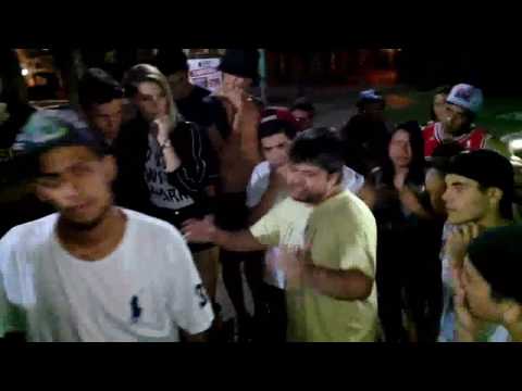 Lea Ruso vs Tuqu Caio vs Lles Cross [Semifinal - La Jauria Freestyle 2vs2] Merlo