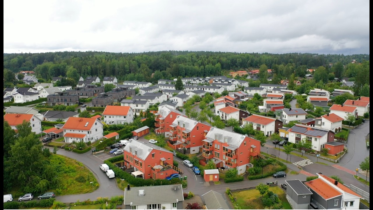 5 rum Lägenhet på Hageby Allé 19B Vistaberg Huddinge kommun - video
